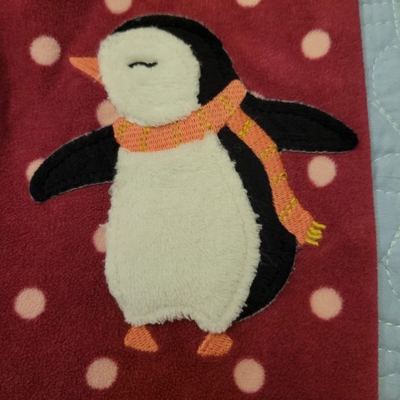 Carters 3-6 M Mulberry-Colored Fleece w Pink Polka Dots & Penguin Applique - Picture 6 of 9